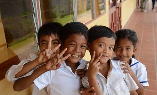 학교 건립은 보이지 않는 곳을 밝게 비추는 등대다. 캄보디아 아이들의 희망웃음이 아름답다   ©희망친구 기아대책 사진 제공